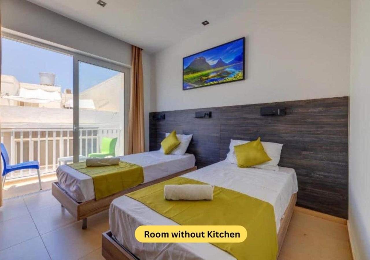 Bayside A Apartments Saint Julian's Bagian luar foto